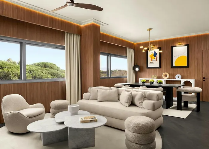 Cardo Roma, Autograph Collection Hotel 4*