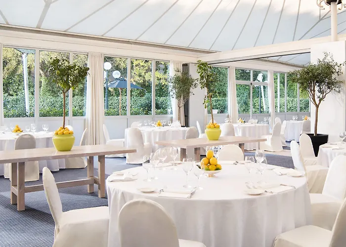 Cardo Roma, Autograph Collection Hotel 4*